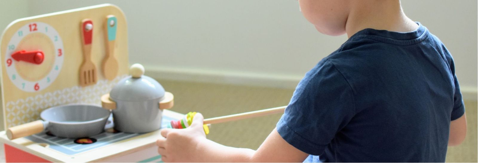 Our Blog Why are Wooden Toys better than Plastic